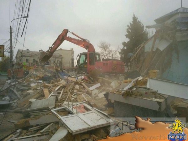 Предупреждения закончились: власти Симферополя начали снос микрорынка на Козлова (ФОТО, ВИДЕО) - «Политика Крыма»