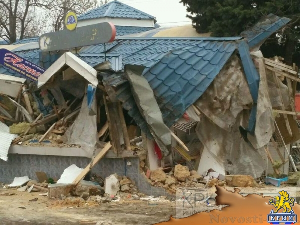 Предупреждения закончились: власти Симферополя начали снос микрорынка на Козлова (ФОТО, ВИДЕО) - «Политика Крыма»