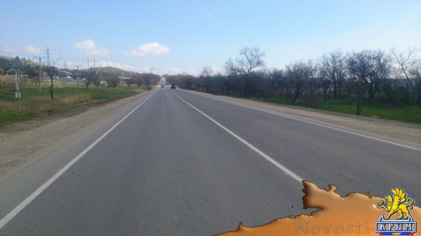 Дорожники завершили ремонт двух десятков километров трассы в районе Керчи (ФОТО) - «Общество Крыма» Дорожники завершили ремонт двух десятков километров трассы в районе Керчи (ФОТО) - «Общество Крыма»