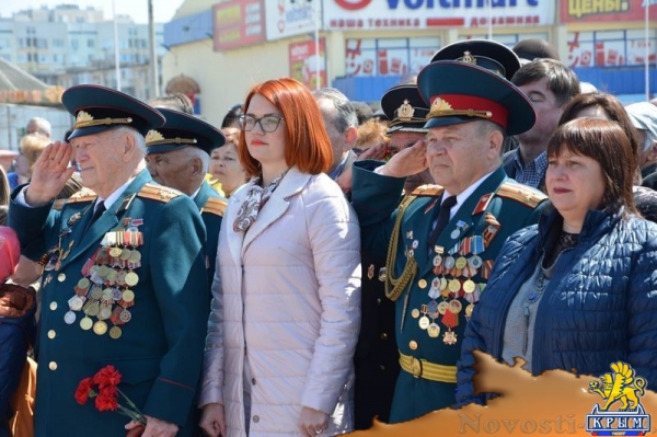 Евпаторийцы отпраздновали День освобождения города (ФОТО) - «Общество Крыма» Евпаторийцы отпраздновали День освобождения города (ФОТО) - «Общество Крыма»