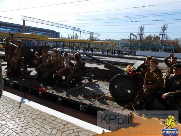 Симферопольцы торжественно встретили «Поезд Победы» (ФОТО) - «Общество Крыма»