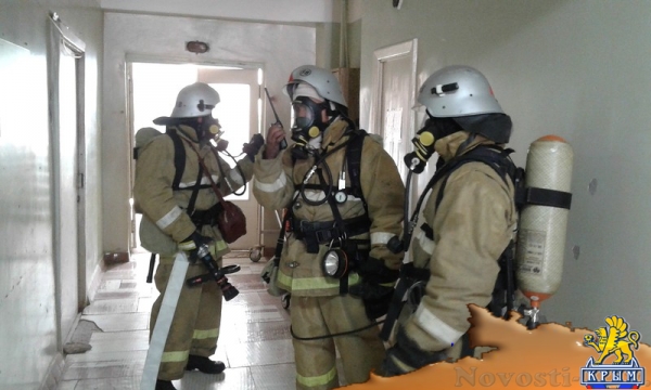 Керченские пожарные спасли людей на учениях в Ленинском районе - «Керчь»