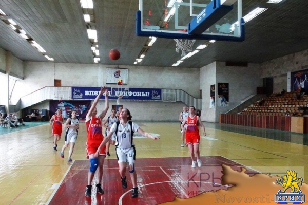 «Орлан» победил команду КФУ и закрепил лидерство в женском баскетбольном чемпионате Крыма (ФОТО) - «Спорт Крыма»