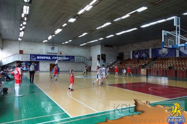 «Орлан» победил команду КФУ и закрепил лидерство в женском баскетбольном чемпионате Крыма (ФОТО) - «Спорт Крыма»