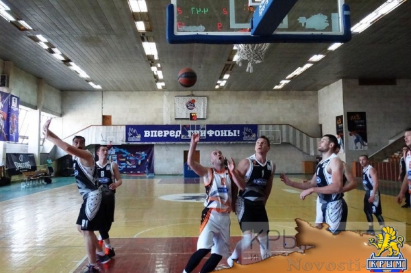 Действующие призёры мужского баскетбольного чемпионата Крыма одержали крупные победы в 13-м туре нынешнего сезона (ФОТО) - «Спорт Крыма» Действующие призёры мужского баскетбольного чемпионата Крыма одержали крупные победы в 13-м туре нынешнего сезона (ФОТО) - «Спорт Крыма»