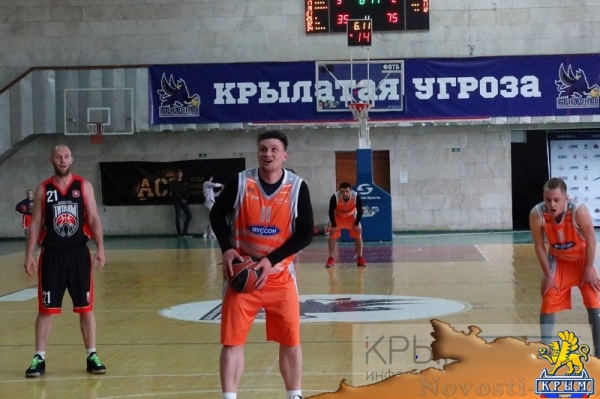 Действующие призёры мужского баскетбольного чемпионата Крыма одержали крупные победы в 13-м туре нынешнего сезона (ФОТО) - «Спорт Крыма» Действующие призёры мужского баскетбольного чемпионата Крыма одержали крупные победы в 13-м туре нынешнего сезона (ФОТО) - «Спорт Крыма»