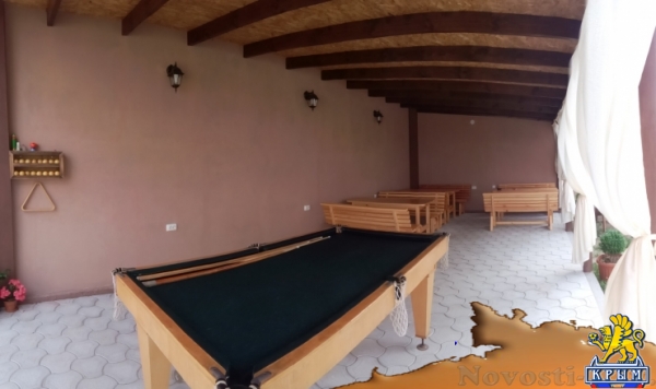 Отдых-эконом в Евпатории. Апартаменты и Номера в Гостевом доме «Лучезарный» (Штормовое - 24 км от Евпатории) Отдых в Крыму 2017 - жильё в Крыму без посредников - «Отдых в Евпатории»