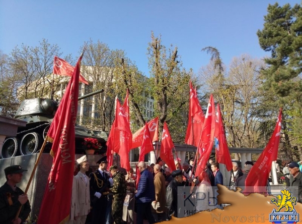 Симферополь празднует 73-ю годовщину освобождения от немецко-фашистских захватчиков (ФОТО) - «70 лет Победы» Симферополь празднует 73-ю годовщину освобождения от немецко-фашистских захватчиков (ФОТО) - «70 лет Победы»