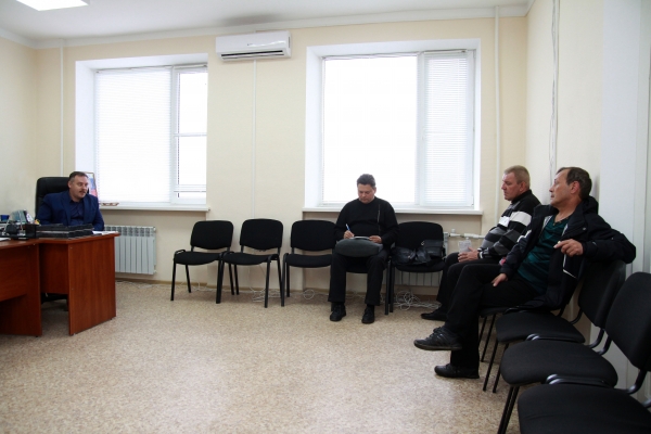 Лица, представляющие интересы собственников земельных участков, не всегда имеют право ознакамливаться с проверочными актами и получать их экземпляры — Александр Спиридонов - «Госкомрегистр»