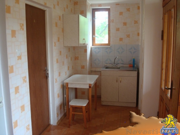 Отдых в Севастополе. Номера в коттедже, пляж Учкуевка Отдых в Крыму 2017 - жильё в Крыму без посредников - «Отдых в Севастополе»