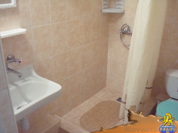 Отдых в Севастополе. Номера в коттедже, пляж Учкуевка Отдых в Крыму 2017 - жильё в Крыму без посредников - «Отдых в Севастополе»