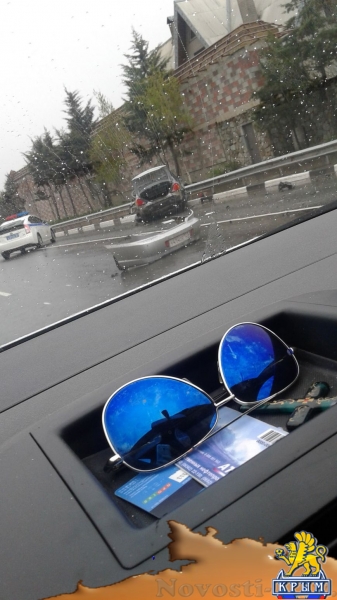 На Объездной Симферополя "лоб в лоб" столкнулись две иномарки (ФОТО) - «Симферополь»