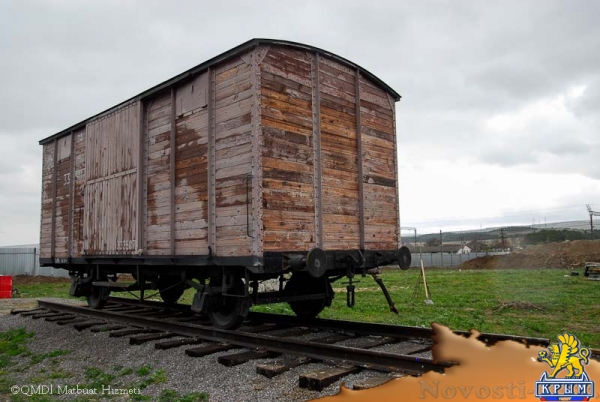 Крымчане оставили послание потомкам на месте будущего мемориала жертвам депортации (ФОТО) - «Симферополь»