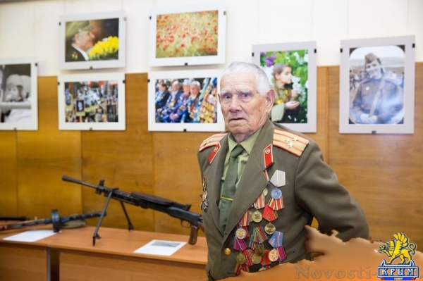 Финал студенческого военно-патриотического конкурса «Правнуки Победы – 2017» прошел в КФУ (ФОТО) - «Политика Крыма» Финал студенческого военно-патриотического конкурса «Правнуки Победы – 2017» прошел в КФУ (ФОТО) - «Политика Крыма»