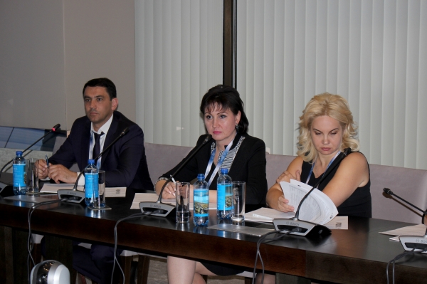 В Госкомрегистре планируют увеличить количество госрегистраторов более чем в 2 раза - «Госкомрегистр»