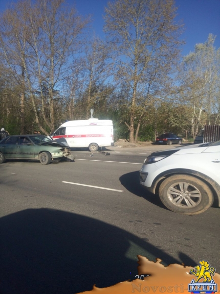 С утра Симферополь встал в больших пробках из-за нескольких ДТП - «Новости Крыма»