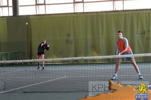 Спортсмены из восьми регионов России стали призёрами Кубка Федерации тенниса Крыма (ФОТО) - «Спорт Крыма» Спортсмены из восьми регионов России стали призёрами Кубка Федерации тенниса Крыма (ФОТО) - «Спорт Крыма»