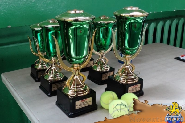 Спортсмены из восьми регионов России стали призёрами Кубка Федерации тенниса Крыма (ФОТО) - «Спорт Крыма» Спортсмены из восьми регионов России стали призёрами Кубка Федерации тенниса Крыма (ФОТО) - «Спорт Крыма»