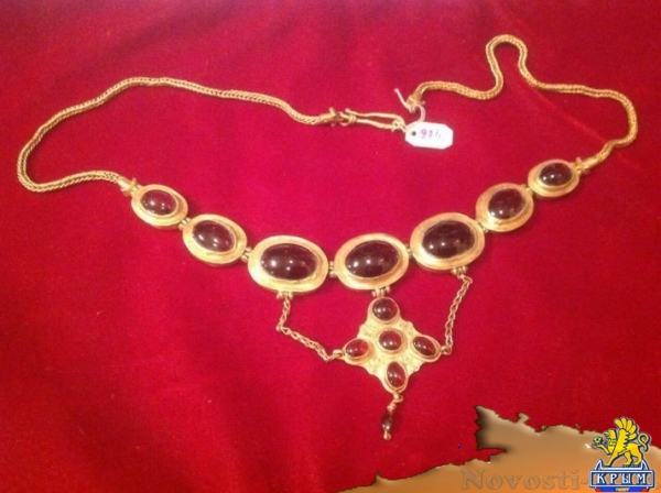 Севастопольский суд оштрафовал продавца древних ювелирных украшений на 3 тыс рублей (ФОТО) - «Экономика Крыма»