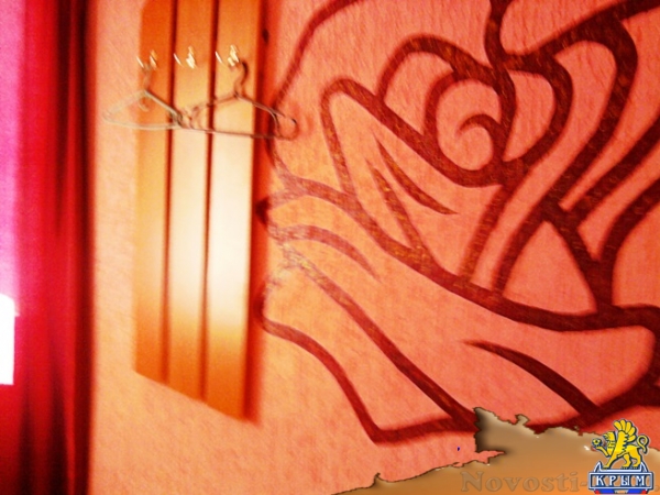 Отдых в Феодосии. Сдаю двухэтаж.Коттэдж на 4-5 чел. в Феодосии Отдых в Крыму 2017 - жильё в Крыму без посредников - «Отдых в Феодосии»