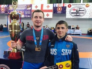 Тон задают юные крымчане - «Спорт Крыма» Тон задают юные крымчане - «Спорт Крыма»