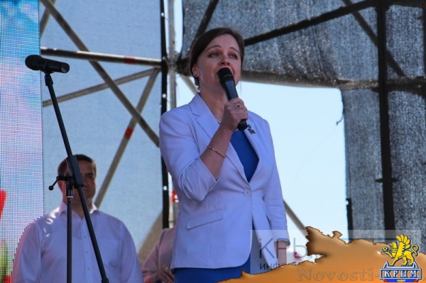 Ялтинцы отметили Первомай праздничной демонстрацией на главной улице города (ФОТО) - «Общество Крыма»