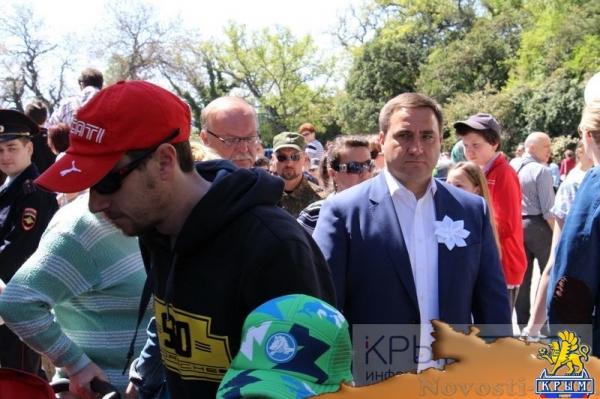 Традиционный праздник «Белого цветка» состоялся в Ливадии в День памяти святых жен-мироносиц (ФОТО) - «Общество Крыма»