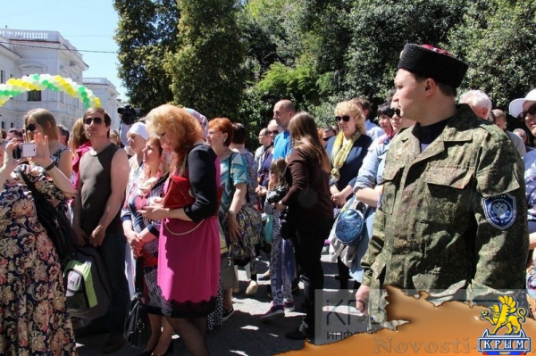 Традиционный праздник «Белого цветка» состоялся в Ливадии в День памяти святых жен-мироносиц (ФОТО) - «Общество Крыма»