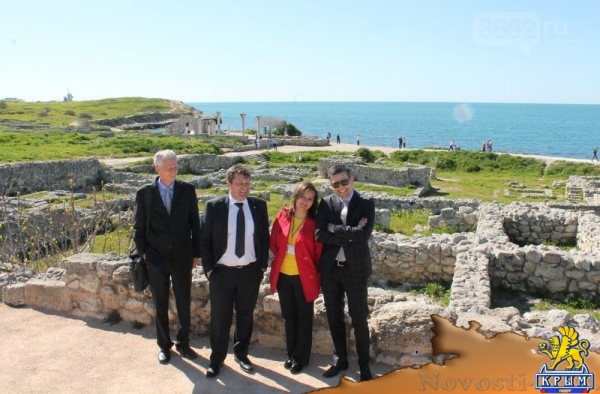 Херсонес посетила немецкая делегация: политики и журналисты  - «Культура»