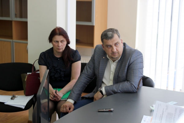 Госкомрегистр регулярно оказывает содействие муниципалитетам в решении трудных вопросов по приватизации жилищного фонда - «Госкомрегистр» Госкомрегистр регулярно оказывает содействие муниципалитетам в решении трудных вопросов по приватизации жилищного фонда - «Госкомрегистр»