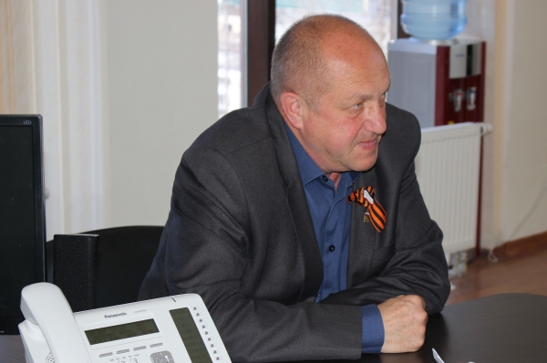 Госкомрегистр продолжает сотрудничество с крымскими активистами для эффективного выявления нарушений - «Госкомрегистр»