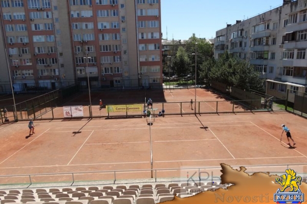 Теннисисты из Московской области, Ростова-на-Дону и Санкт-Петербурга в Симферополе стали победителями первенства Южного федерального округа в категории до 17 лет (ФОТО) - «Возвращение в Россию»
