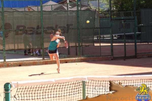 Теннисисты из Московской области, Ростова-на-Дону и Санкт-Петербурга в Симферополе стали победителями первенства Южного федерального округа в категории до 17 лет (ФОТО) - «Возвращение в Россию»