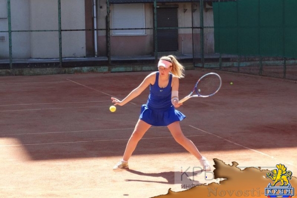 Теннисисты из Московской области, Ростова-на-Дону и Санкт-Петербурга в Симферополе стали победителями первенства Южного федерального округа в категории до 17 лет (ФОТО) - «Возвращение в Россию»