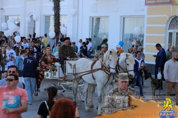 «Екатерининская миля» в Ялте завершила цикл праздничных мероприятий в честь открытия курортного сезона в Крыму (ФОТО) - «Туризм Крыма»