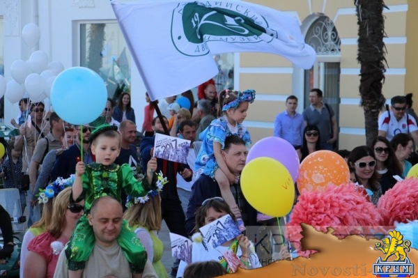 «Екатерининская миля» в Ялте завершила цикл праздничных мероприятий в честь открытия курортного сезона в Крыму (ФОТО) - «Туризм Крыма»