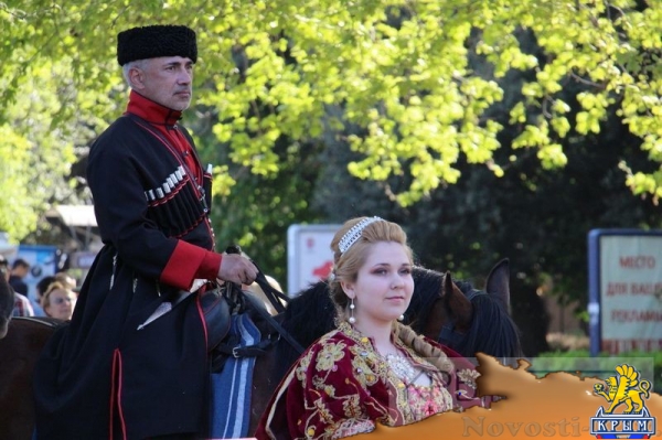 «Екатерининская миля» в Ялте завершила цикл праздничных мероприятий в честь открытия курортного сезона в Крыму (ФОТО) - «Туризм Крыма»