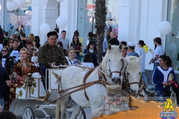 «Екатерининская миля» в Ялте завершила цикл праздничных мероприятий в честь открытия курортного сезона в Крыму (ФОТО) - «Туризм Крыма»