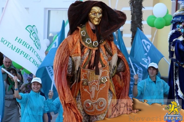 «Екатерининская миля» в Ялте завершила цикл праздничных мероприятий в честь открытия курортного сезона в Крыму (ФОТО) - «Туризм Крыма»