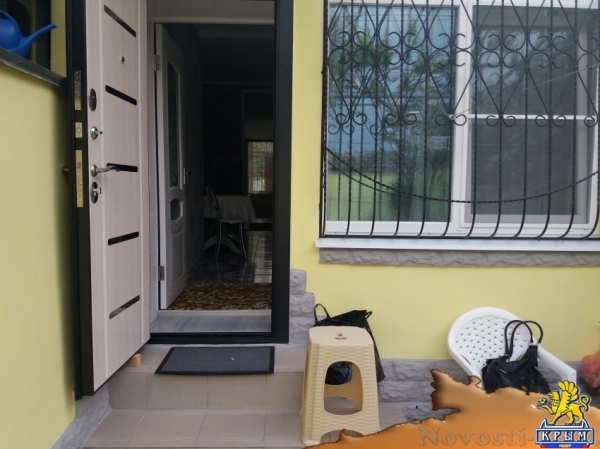 Отдых в Евпатории. Сдам 2-х комнатную квартиру с отдельным двориком в курортной зоне города Отдых в Крыму 2017 - жильё в Крыму без посредников - «Отдых в Евпатории»