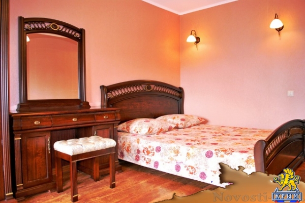 Отдых в Алуште. Номера с отдельными входами, и двориком, от 700 руб Отдых в Крыму 2017 - жильё в Крыму без посредников - «Отдых в Алуште» Отдых в Алуште. Номера с отдельными входами, и двориком, от 700 руб Отдых в Крыму 2017 - жильё в Крыму без посредников - «Отдых в Алуште»