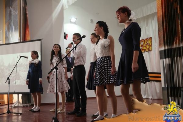 Концерт ко Дню Победы в школе-интернате всколыхнул сердца зрителей - «Керчь»
