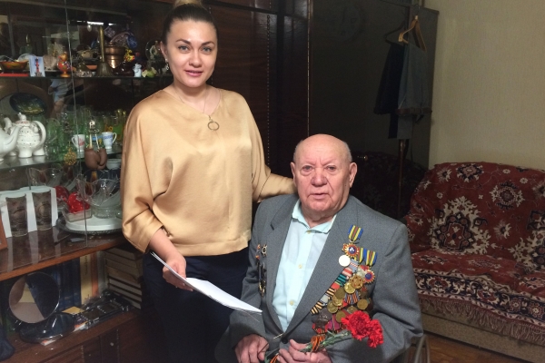 Госкомрегистр регулярно оказывает поддержку ветеранам войны в оформлении документов на недвижимость — Александр Спиридонов - «Госкомрегистр»