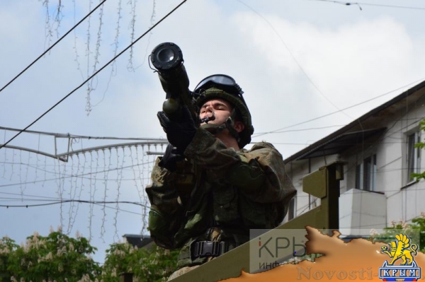 Парад Победы в Симферополе - «Общество Крыма» Парад Победы в Симферополе - «Общество Крыма»