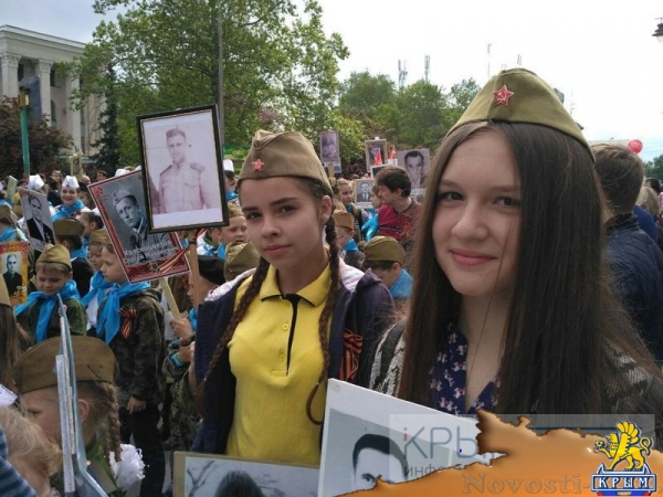 Более 45 тысяч человек приняли участие в шествии «Бессмертного полка» в Симферополе (ФОТО) - «Общество Крыма»