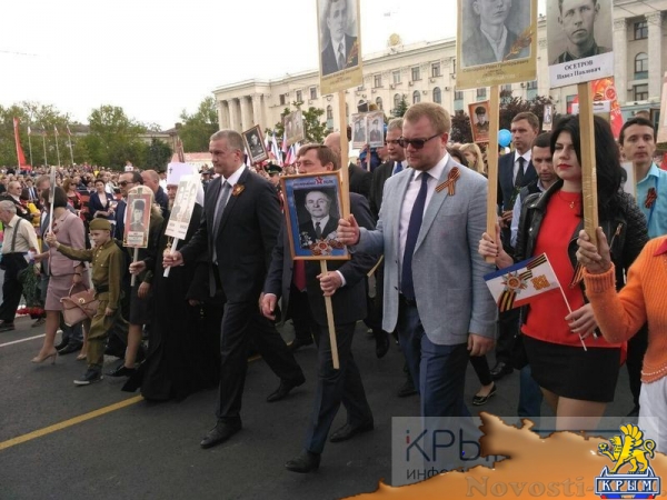 Более 45 тысяч человек приняли участие в шествии «Бессмертного полка» в Симферополе (ФОТО) - «Общество Крыма»