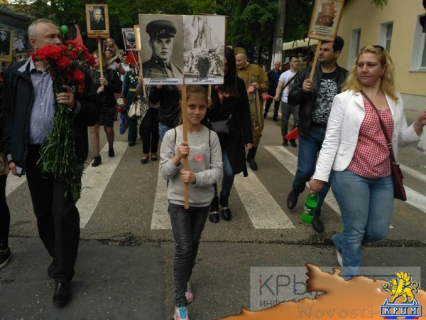 Более 45 тысяч человек приняли участие в шествии «Бессмертного полка» в Симферополе (ФОТО) - «Общество Крыма»