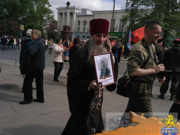 Более 45 тысяч человек приняли участие в шествии «Бессмертного полка» в Симферополе (ФОТО) - «Общество Крыма»