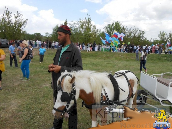 Празднование Хыдырлеза проходит под Бахчисараем (ФОТО) - «Общество Крыма»