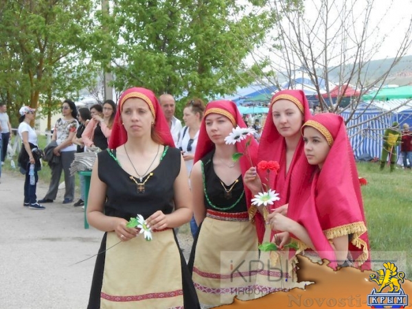 Празднование Хыдырлеза проходит под Бахчисараем (ФОТО) - «Общество Крыма»